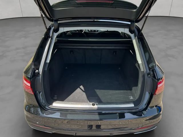 Audi A4 35 TFSI Avant S-Line S-Tronic