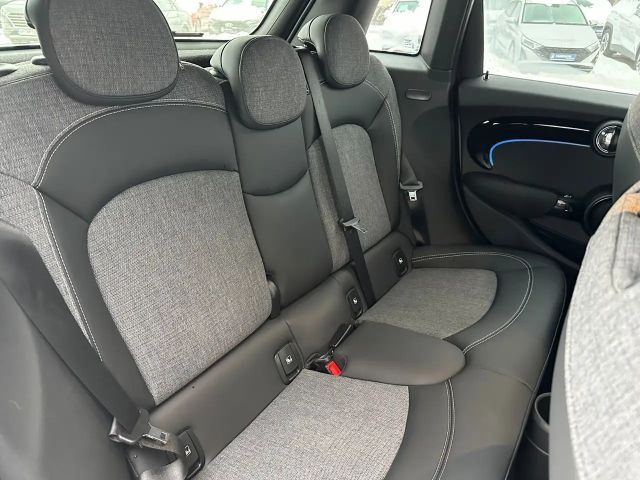 MINI Cooper S 5-deurs