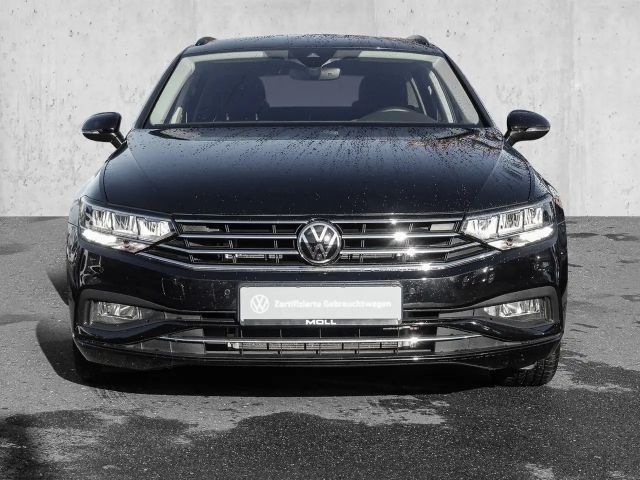 Volkswagen Passat 1.5 TSI Business DSG Variant