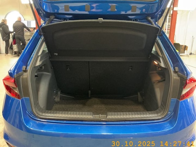 Skoda Fabia Fabia Essence 1.0 MPI Klima GRA LED