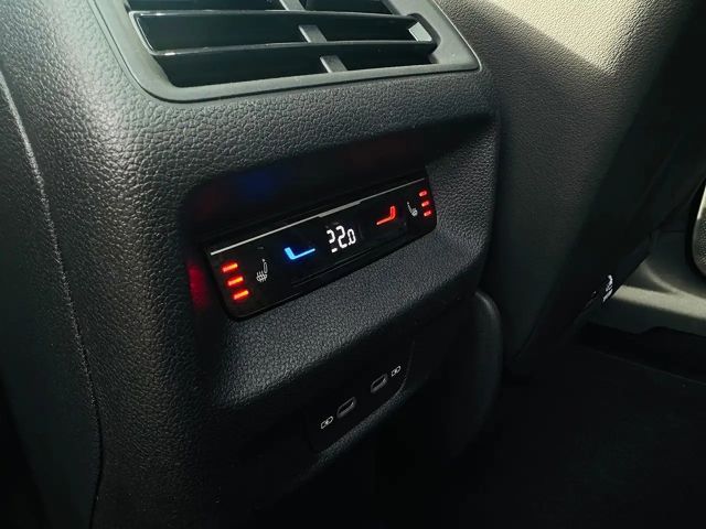 Volkswagen Tayron 2.0 TDI R-Line