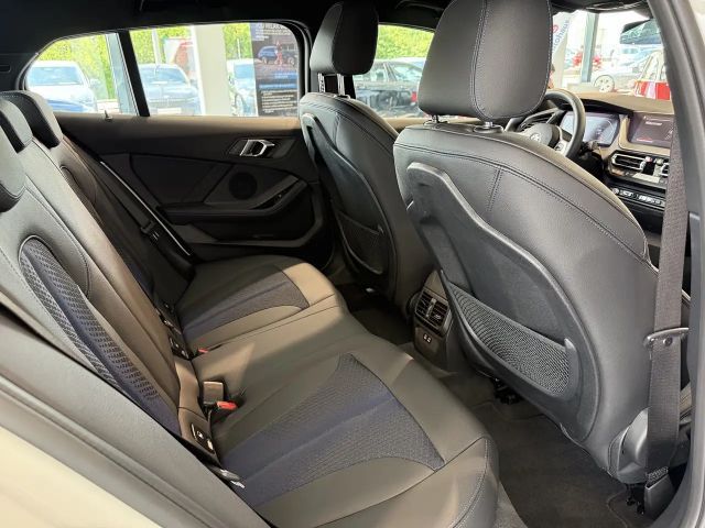 BMW 135 Sedan xDrive