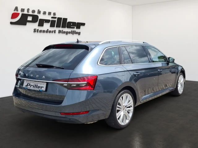 Skoda Superb 2.0 TSI Combi Style Style