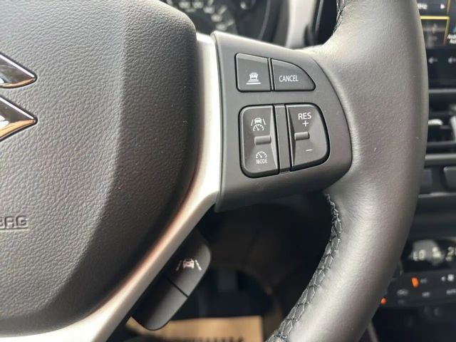 Suzuki S-Cross AllGrip Hybrid