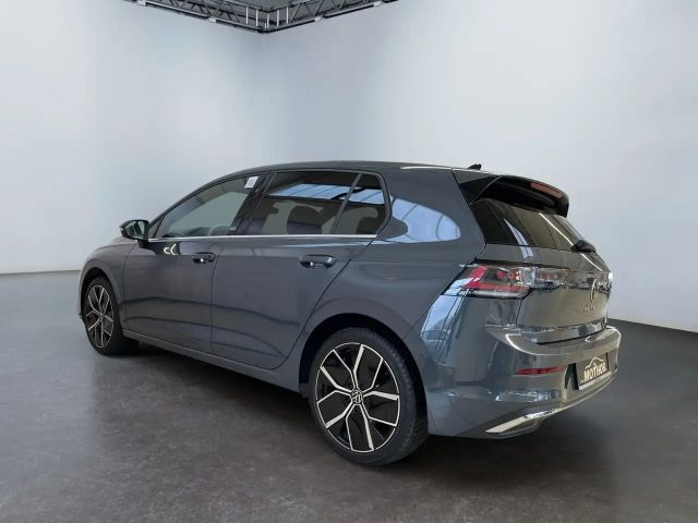 Volkswagen Golf 1.5 eTSI DSG Golf VIII