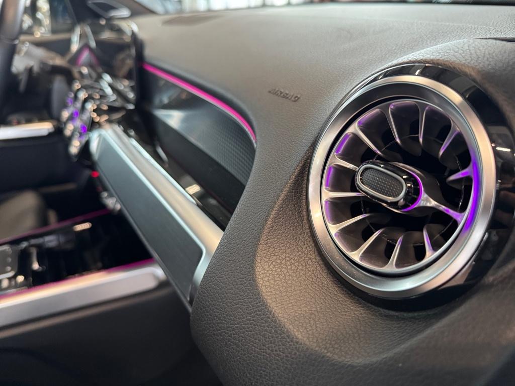 Mercedes-Benz EQB 300 4MATIC Progressive