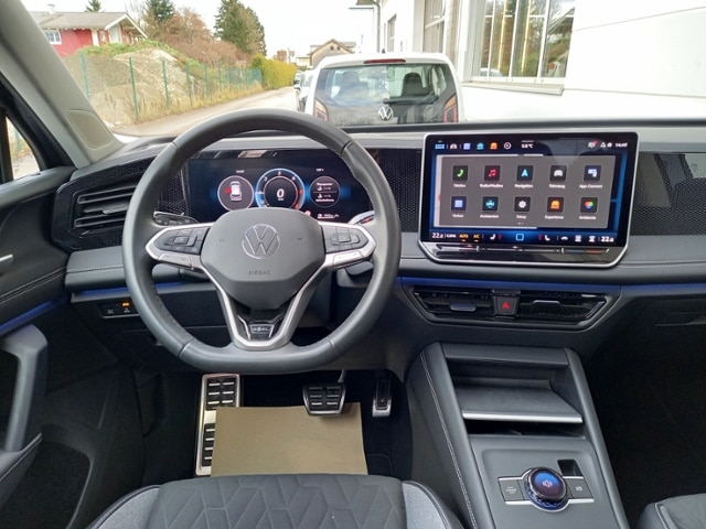 Volkswagen Tiguan Plus