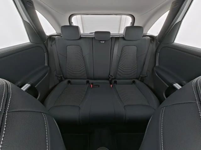 Mercedes-Benz B 200 Progressive Sedan