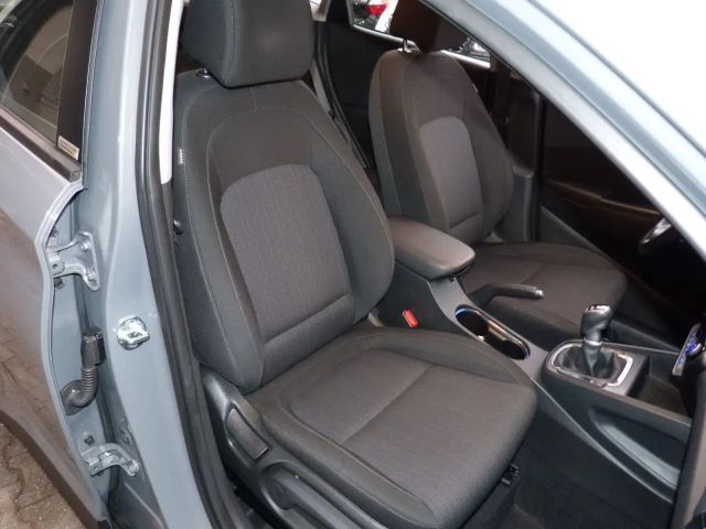 Hyundai Kona 2WD Hybrid Trend