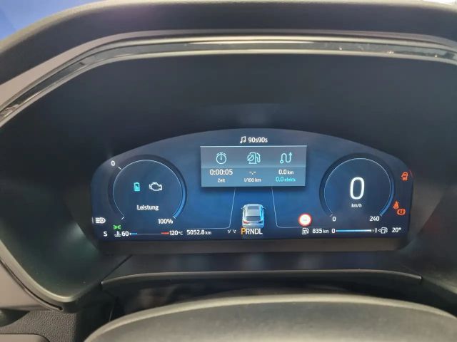 Ford Kuga Hybrid ST Line X