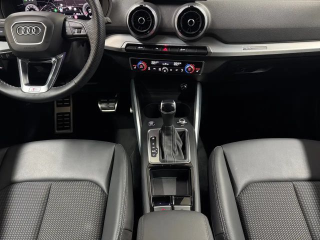 Audi Q2 35 TFSI S-Line