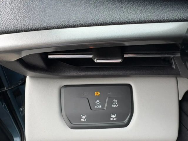 Ford Explorer Extended range