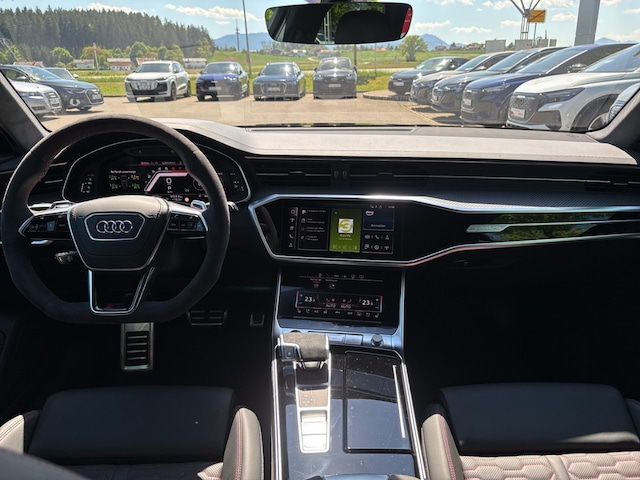 Audi A6 e-tron Avant Performance Quattro