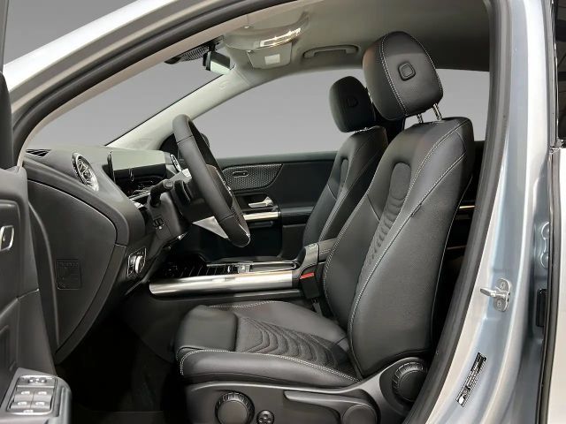 Mercedes-Benz GLA 200 Progressive