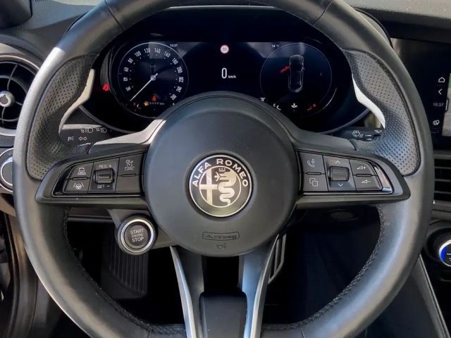 Alfa Romeo Giulia Q4 Veloce