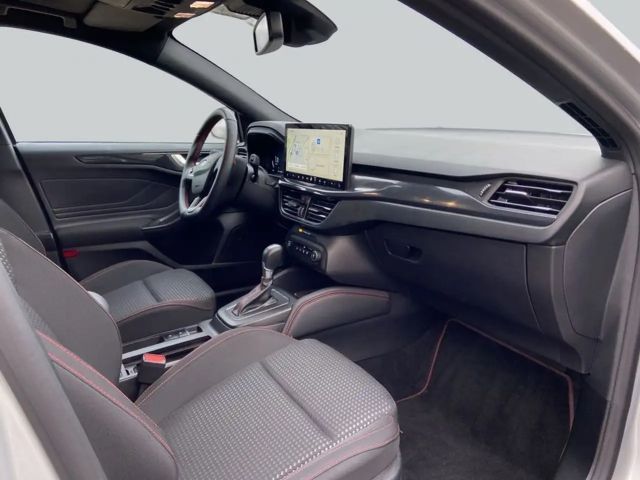 Ford Focus ST Line Wagon