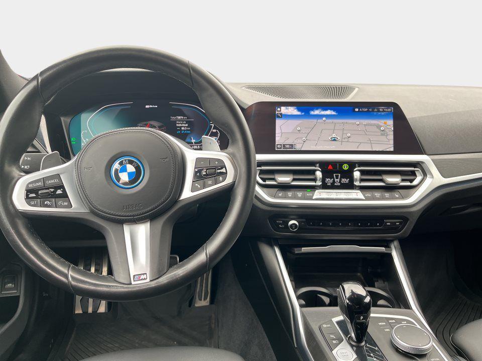 BMW 330 330e Touring xDrive