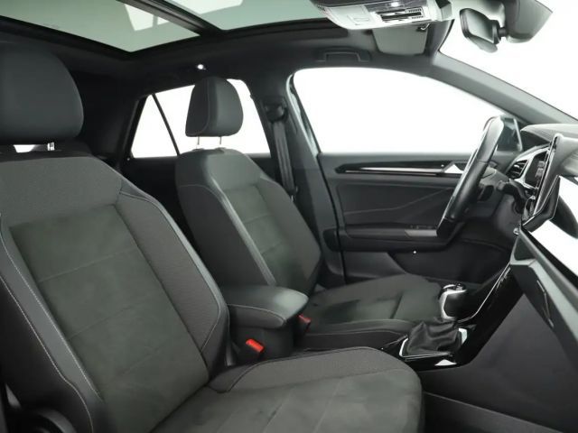 Volkswagen T-Roc 1.5 TSI DSG IQ.Drive R-Line