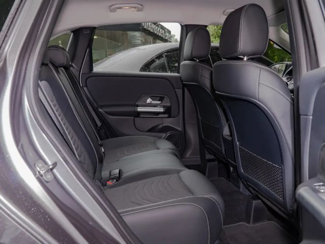 Mercedes-Benz B 180 Progressive