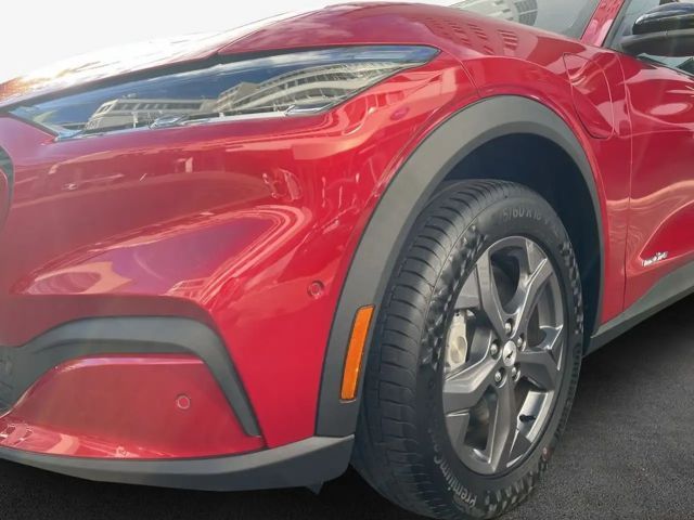 Ford Mustang Mach-E 198 kW *B&O *PANO