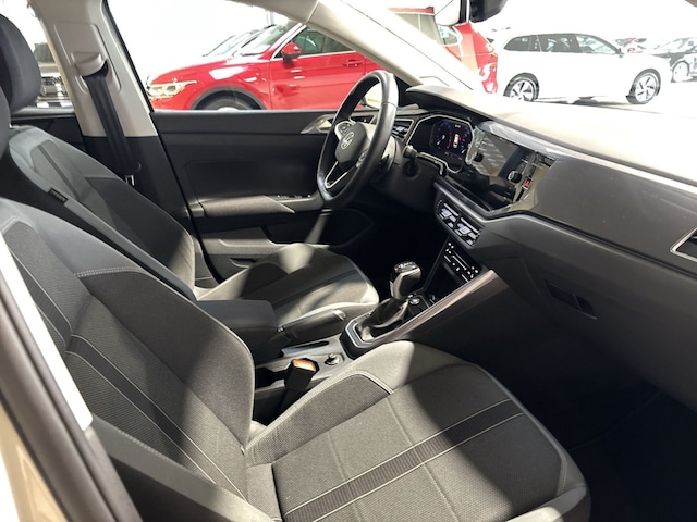 Volkswagen Polo 1.0 TSI DSG Style