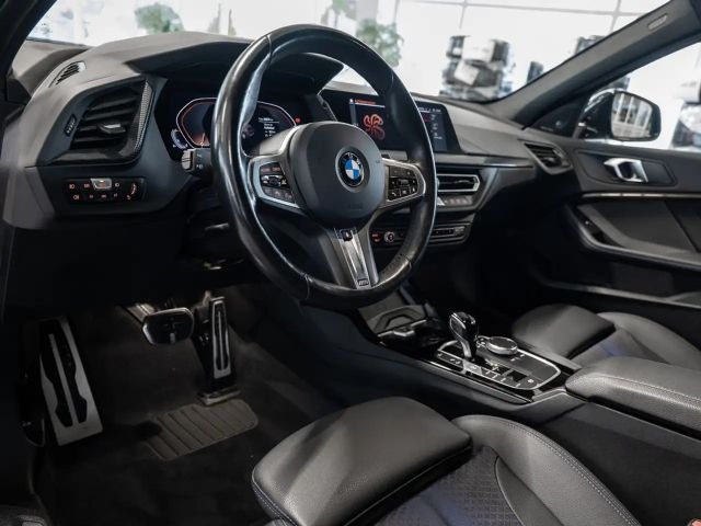 BMW 118 118i M-Sport Sedan