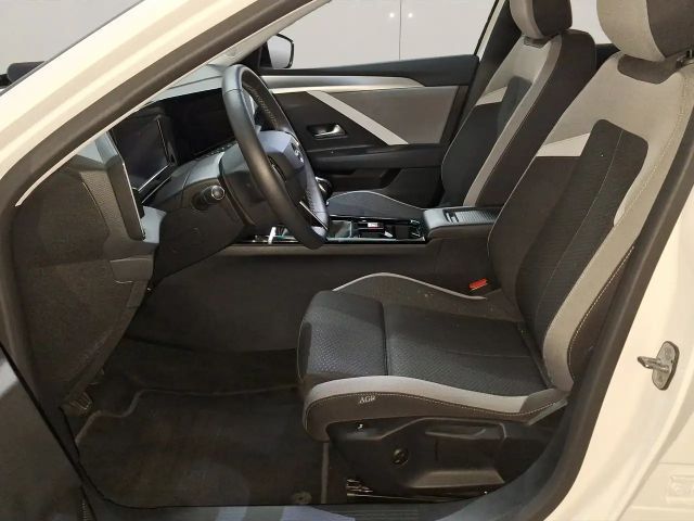 Opel Astra 1.2 Turbo Edition Turbo