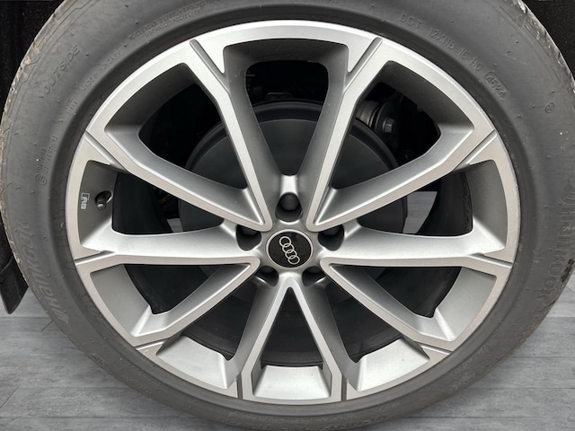 Audi Q4 e-tron Quattro