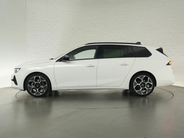 Opel Astra Sports Tourer Ultimate