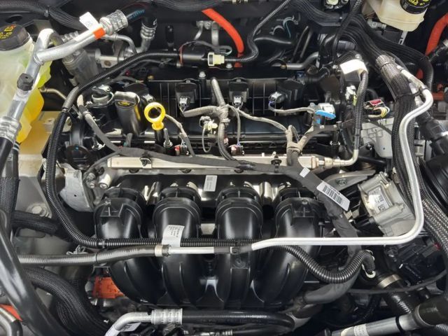 Ford Kuga Plug in Hybrid ST Line X