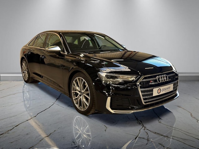 Audi S6 Quattro Sedan