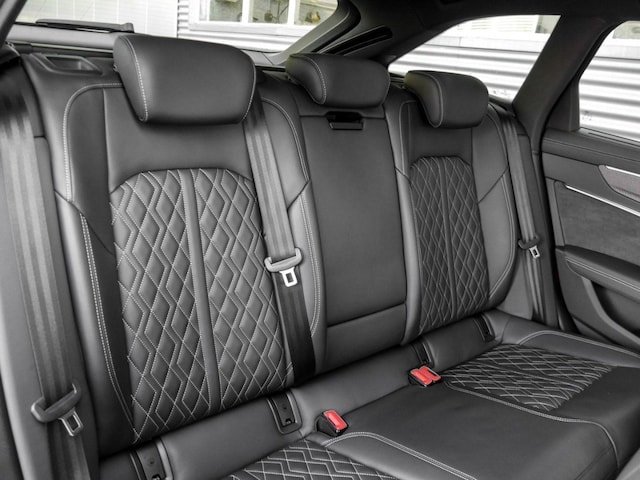 Audi S6 Avant Quattro