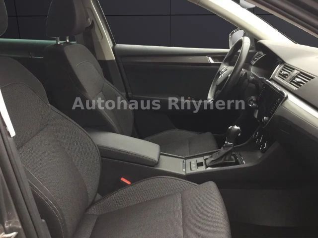 Skoda Superb 2.0 TSI Combi Style Style