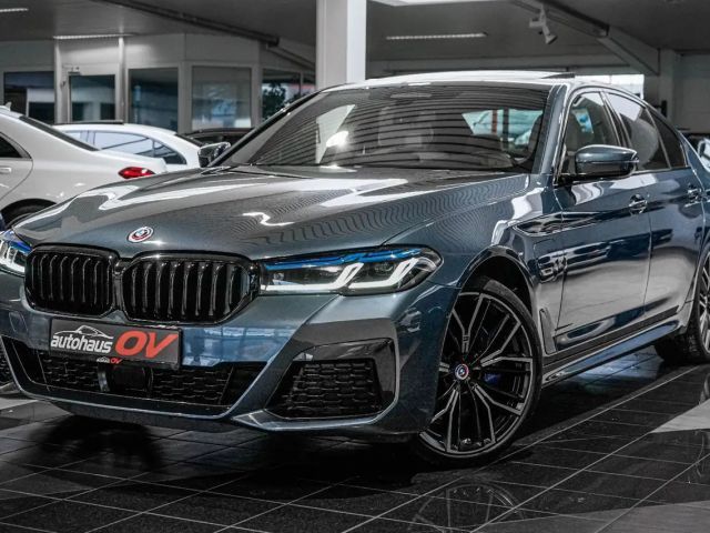 BMW 530 530e M-Sport Sedan