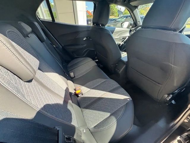 Peugeot 2008 Allure Pack EAT8 PureTech