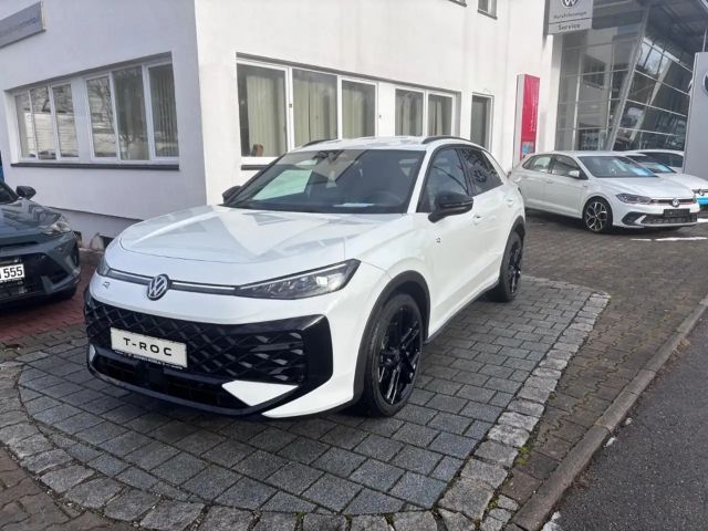 Volkswagen T-Roc 1.5 eTSI DSG R-Line