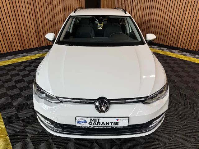 Volkswagen Golf DSG Style Variant