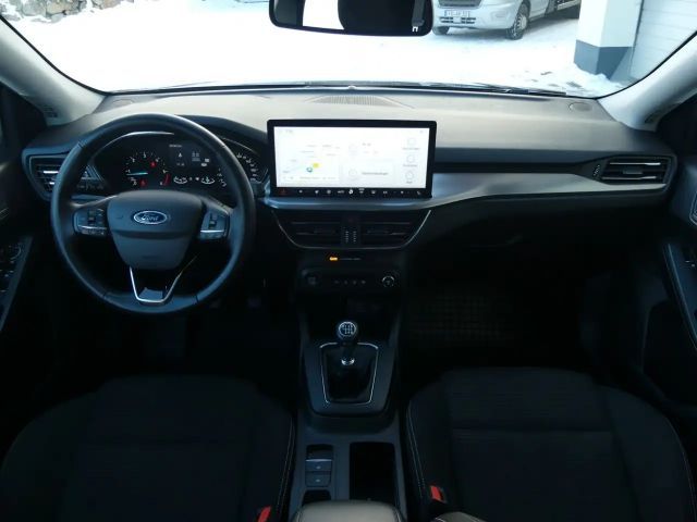 Ford Focus Titanium Wagon