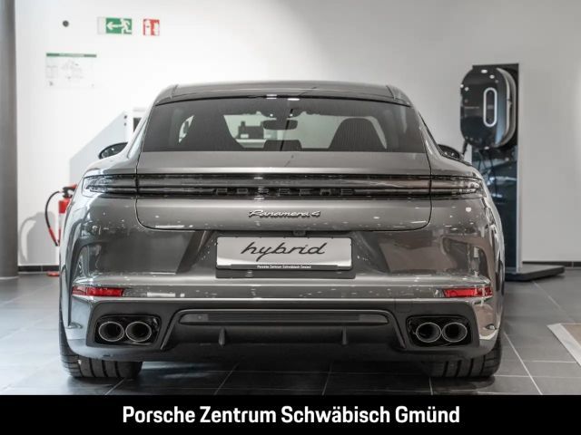 Porsche Panamera 4 E-Hybrid
