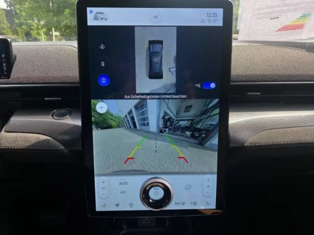 Ford Mustang Mach-E AWD GT