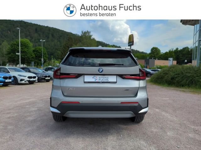 BMW iX1 xDrive30