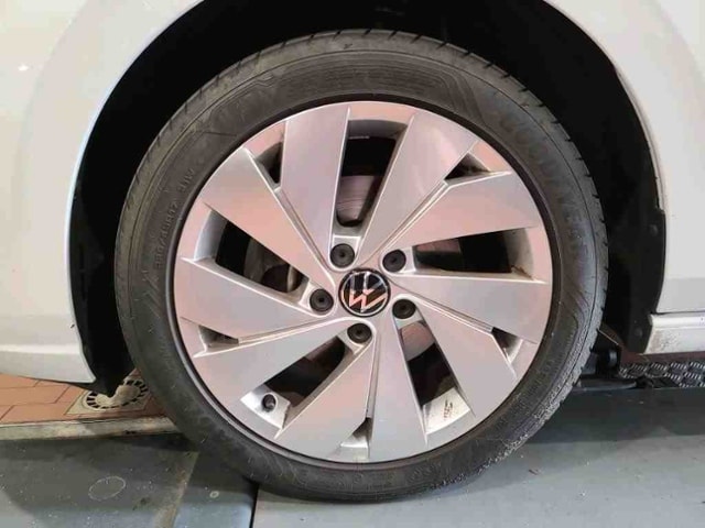 Volkswagen Golf 1.5 TSI Golf VIII