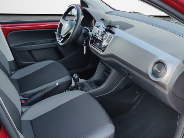 Volkswagen up! Active