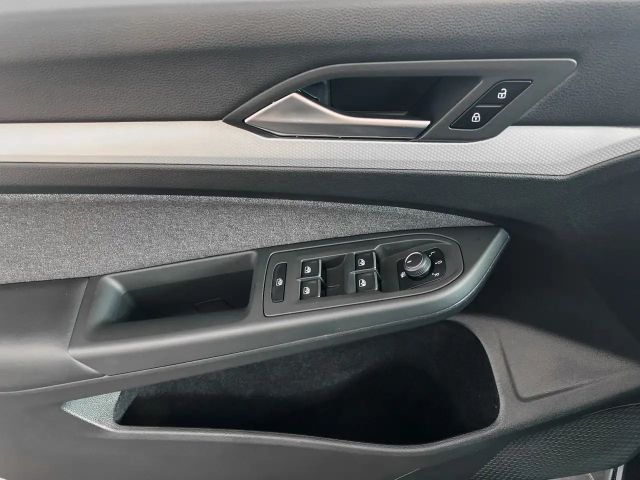 Volkswagen Golf 1.0 TSI Golf VIII Move