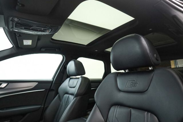 Audi S6 Avant Quattro