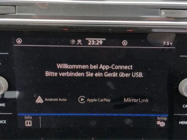 Volkswagen Tiguan Life eHybrid