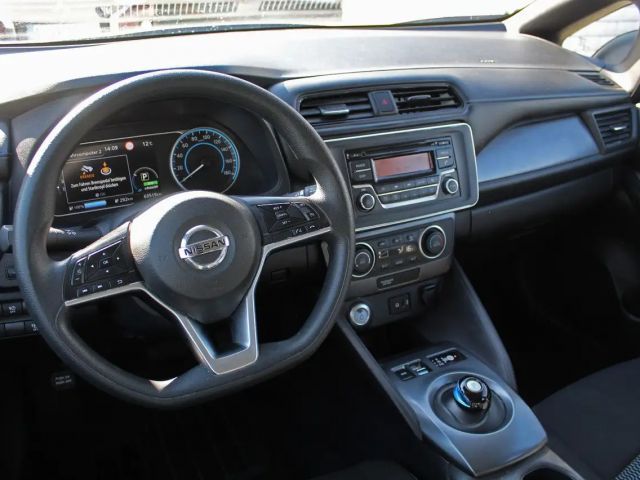 Nissan Leaf Visia