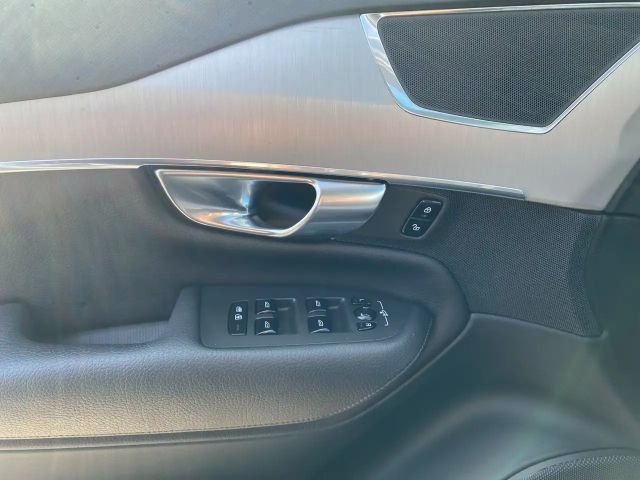 Volvo XC90 AWD Inscription Recharge