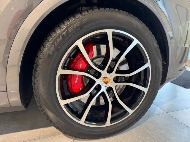 Porsche Cayenne Coupé E-Hybrid S