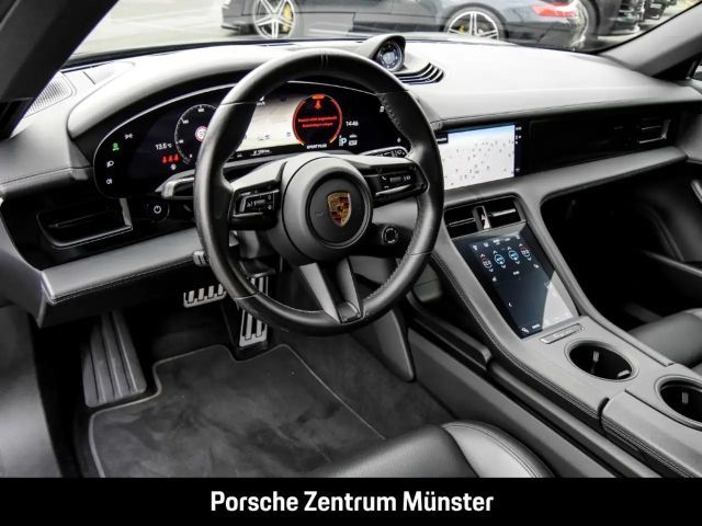 Porsche Taycan 4S Cross Turismo